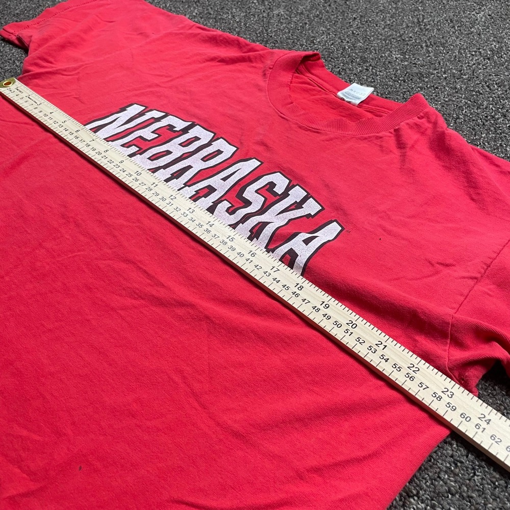Vintage Fruit of the Loom Nebraska T Shirt XL Red 90s Collegiate Distressed Tee - Picture 4 of 9